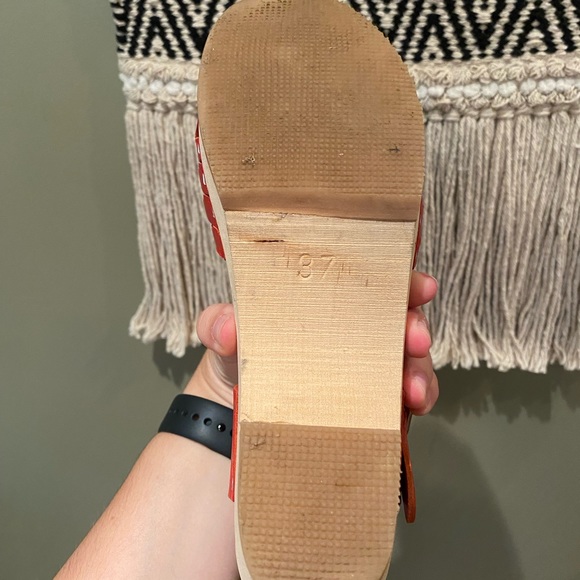 SWEDISH HASBEENS RED CLOG SANDALS EU 37 - Picture 6 of 6